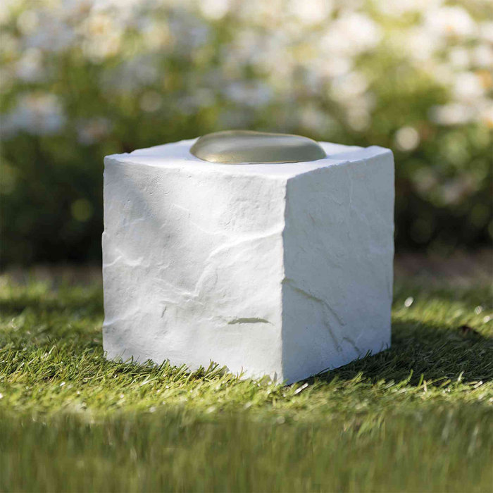 Piedra Conmemorativa Cubo con Corazón