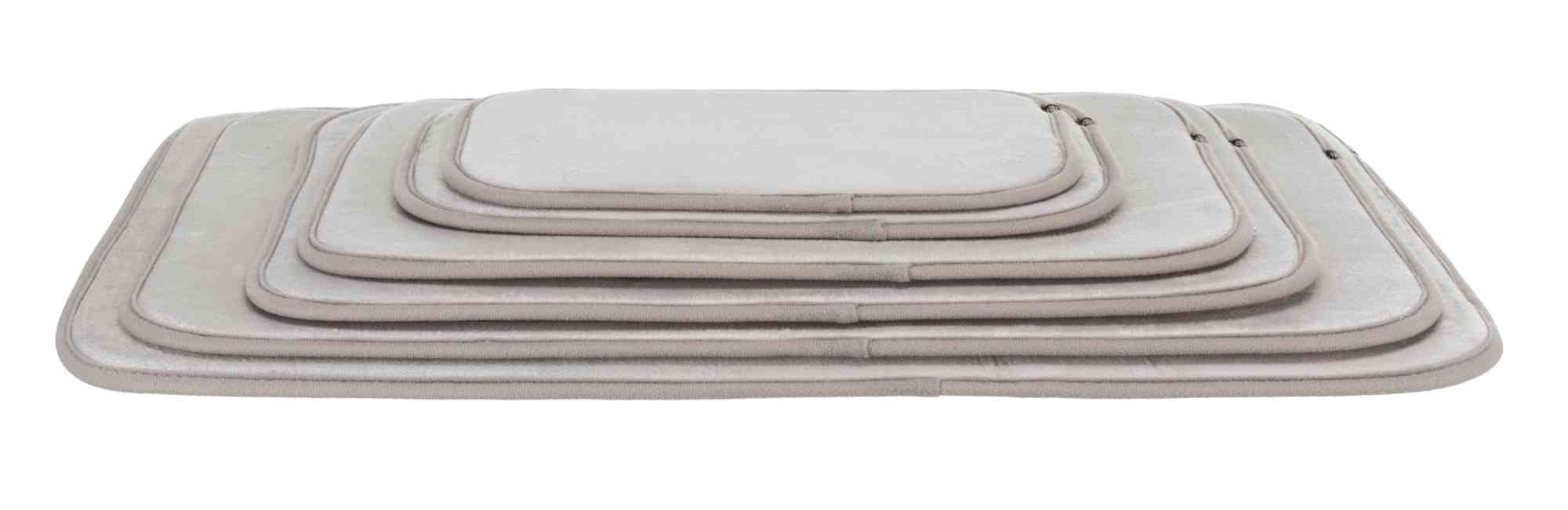 Colchoneta Transportín Skudo 2/3, 27 × 44 cm, Gris