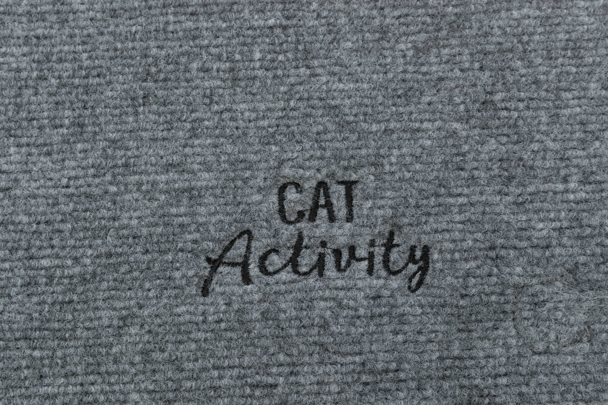 Cat Activity Adventure Carpet, poliéster/TPR, 99 × 99 cm