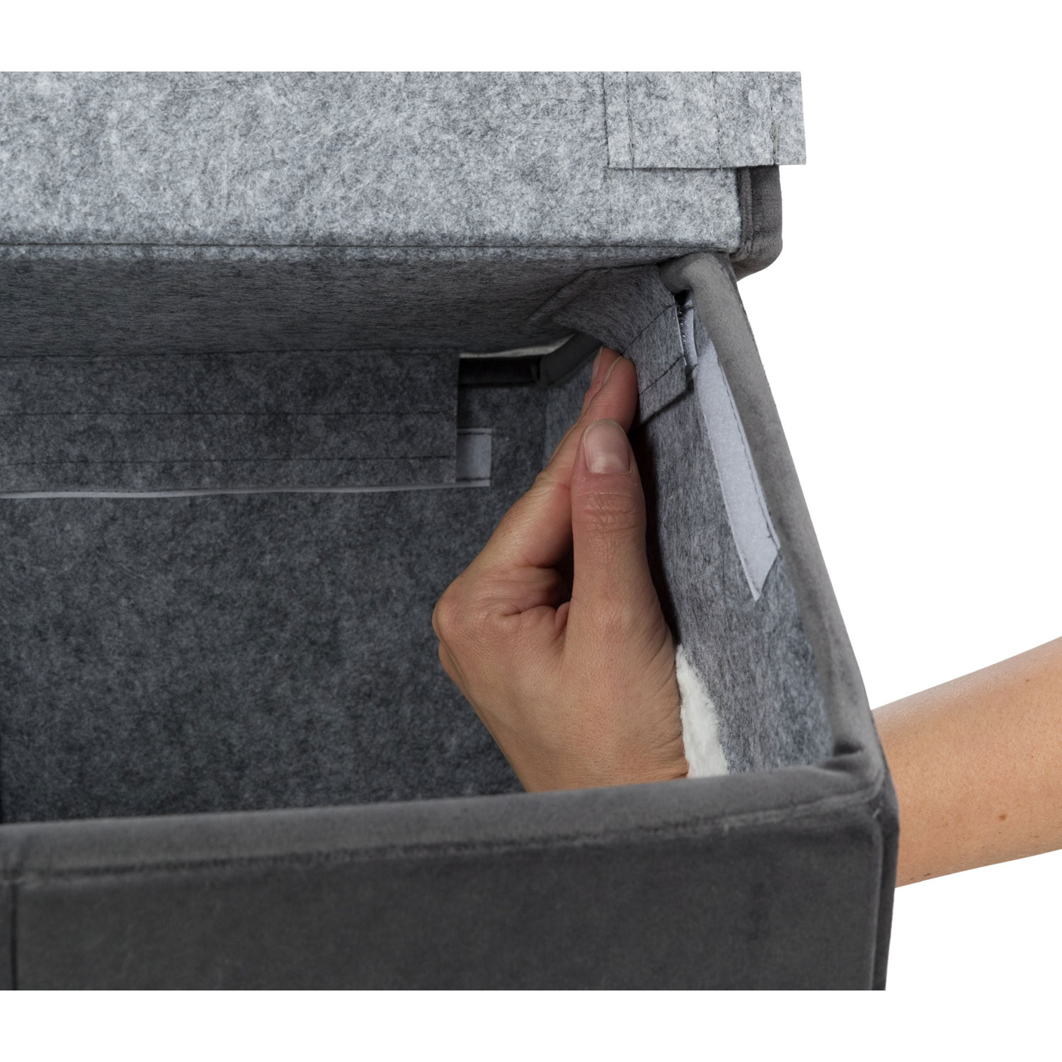 Cueva Livia, 38 × 41 × 44 cm, Gris oscuro/Blanco